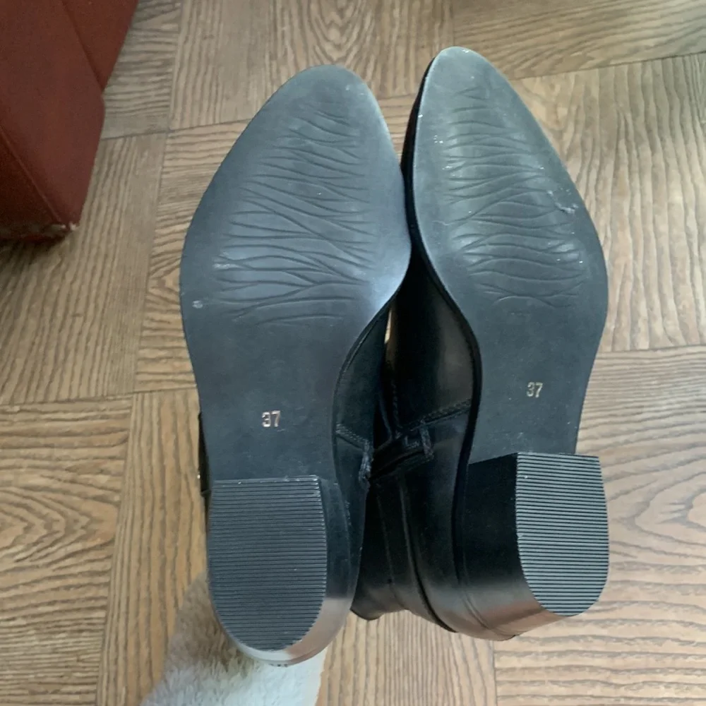 NEW black leather western Booties - Picture 6 of 6